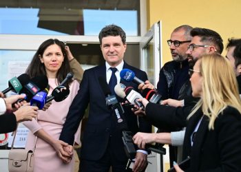 Romania’s pro-EU candidate has lead over hard-right nationalist, preliminary election data shows