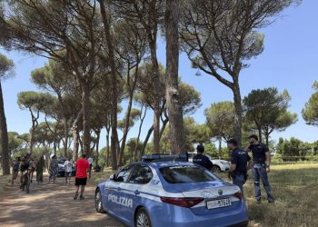 US man arrested in Greece after bodies of infant and her mother found in Roman park