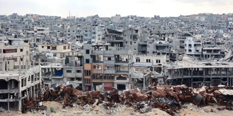 Israel confirms it is arming Hamas rivals in operation opposition calls ‘complete madness’