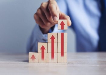 Albemarle Swings to Profit, Lowers Spending Amid Prolonged Lithium Slump