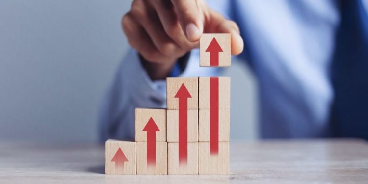 Albemarle Swings to Profit, Lowers Spending Amid Prolonged Lithium Slump